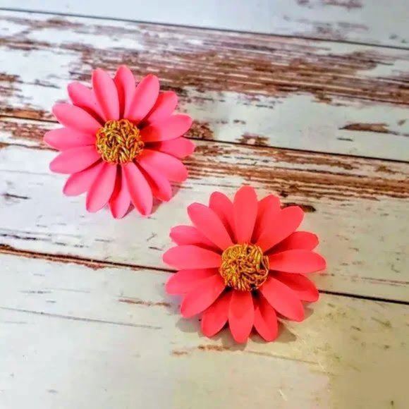 Jewelry - Pink Daisy Earrings